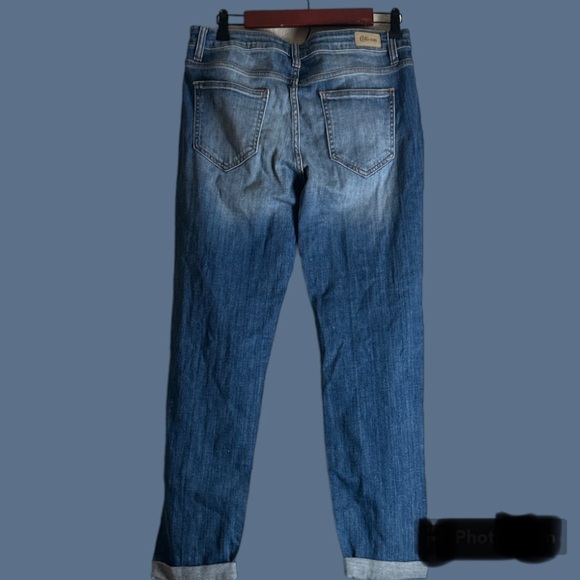 Hello Jeans - Picture 3 of 7